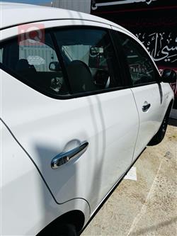 نيسان صني